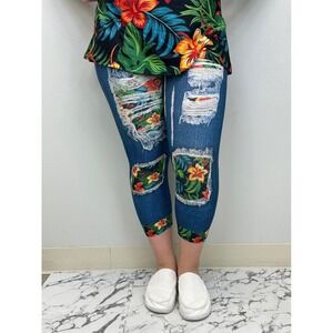 Plus Jungle Flower Capri w/ Butt Pockets TC‎